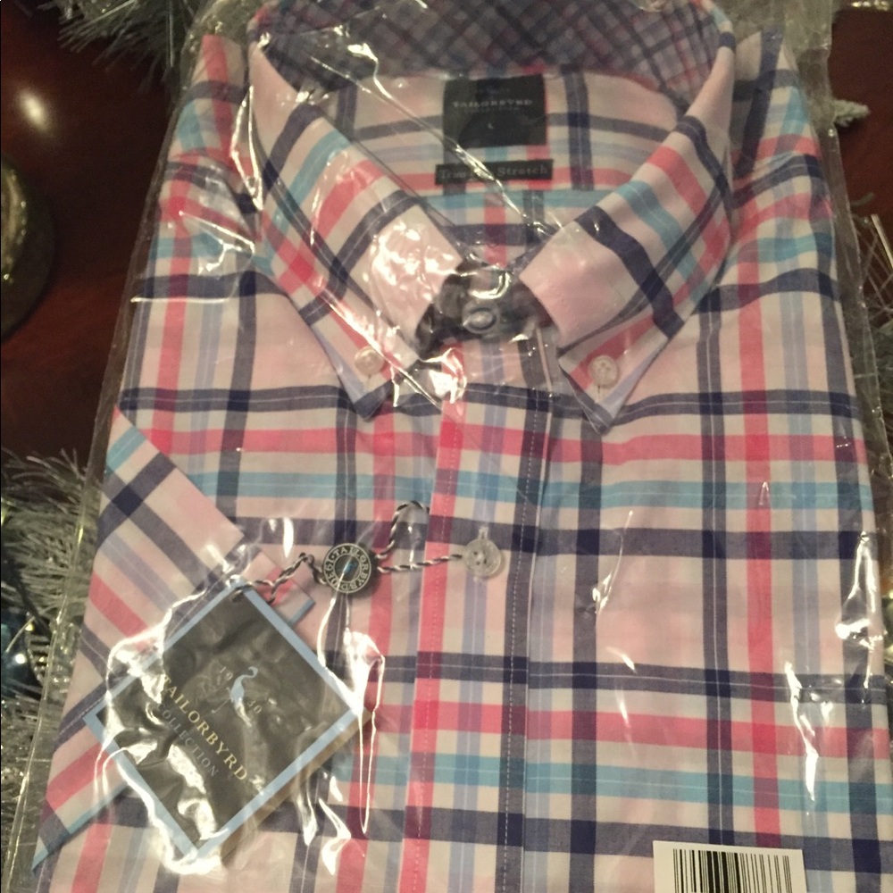 Men’s large new short sleeves pink plaid shirt